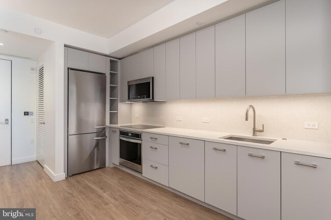 Photo - 1630 Columbia Rd NW Unit 407