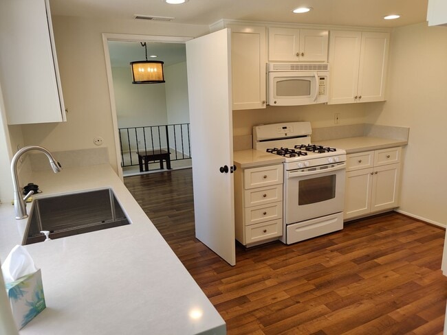 Photo - Lovely Thousand Oaks Rental with Expansive Yard and Mountain Views