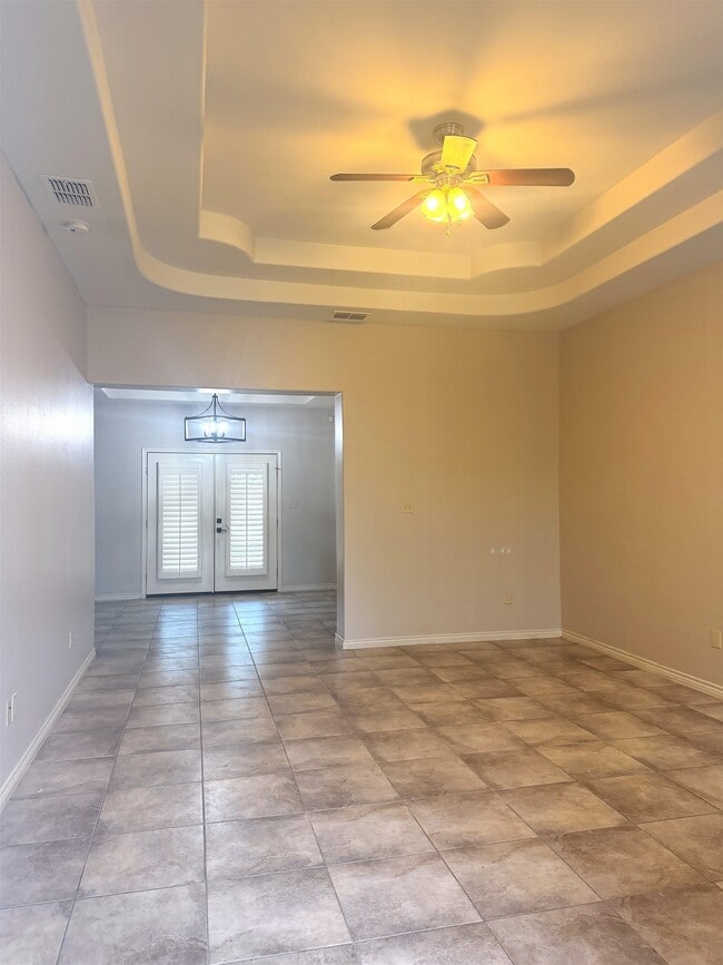 Photo - 616 Waxwing Cedar Drive