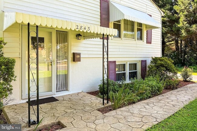 Photo - 2843 Annandale Rd