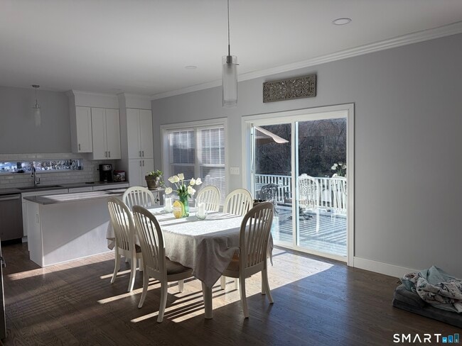 Photo - 28 Jefferson Ave