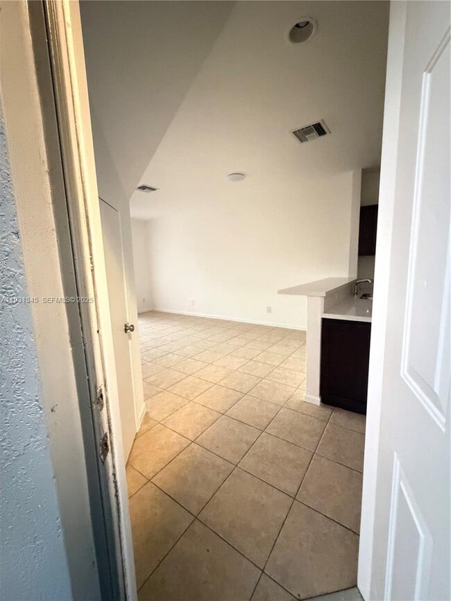 Photo - 1415 NW 34th Way