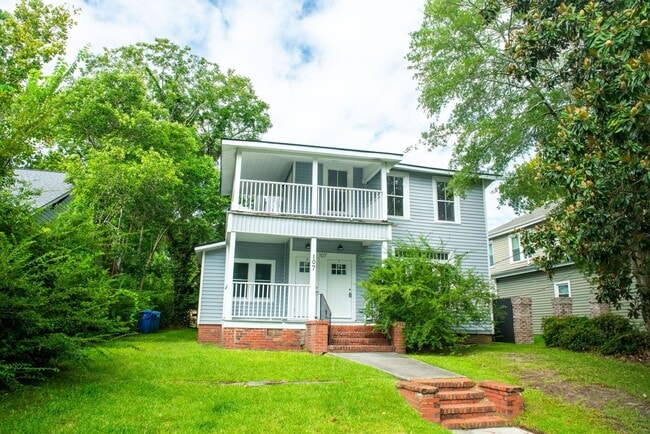 Building Photo - 107 N 13th St Rental