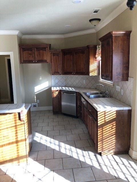 Photo - 6445 Dearing Rd