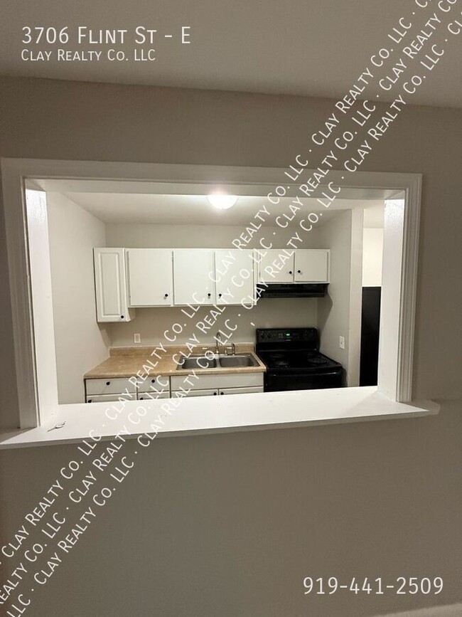 Photo - 3706 Flint St Unit E