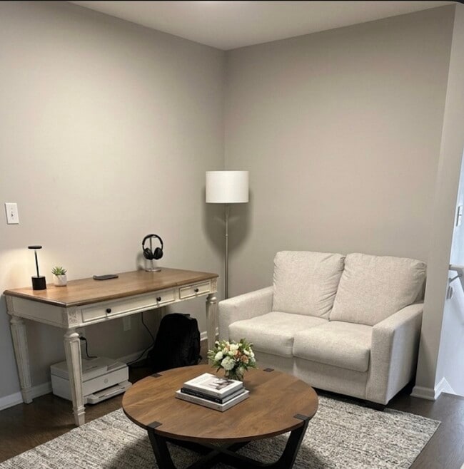 Photo - 4254 River Green Dr NW Unit 612