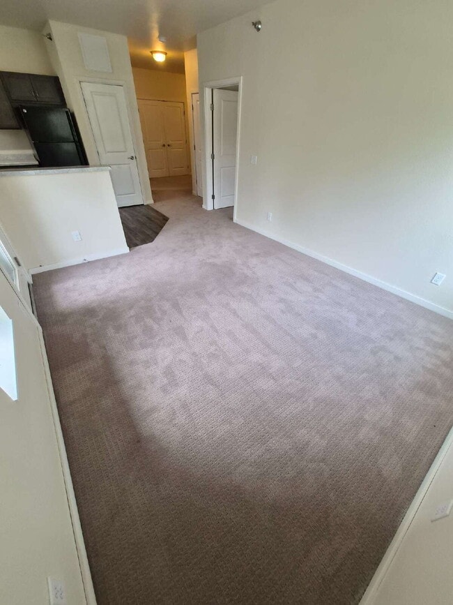 Photo - 2 Bedroom | 1 Bathroom 2nd Floor Apartment Available RIGHT NOW! Unit 209