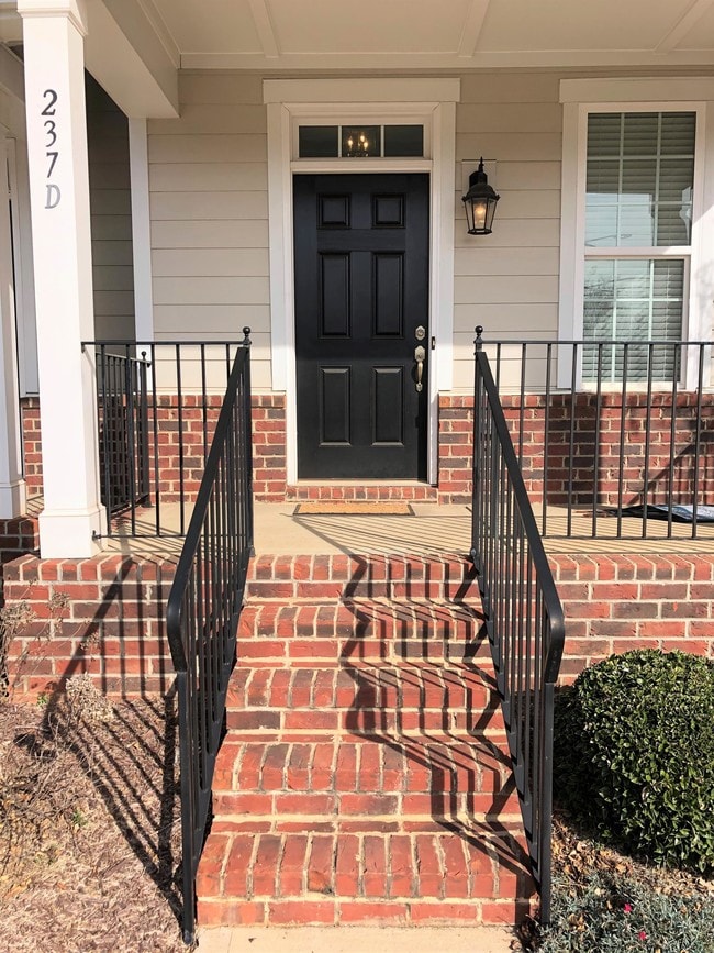 Photo - 237 E Waterlynn Rd