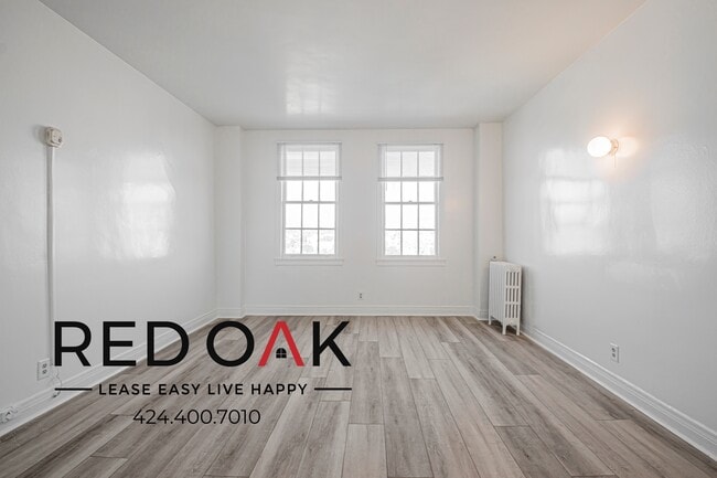 Building Photo - 2505 W 6th St