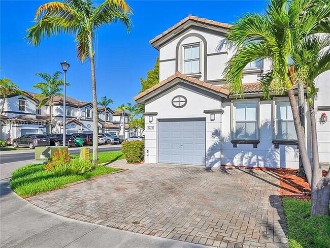 7772 NW 114th Pl