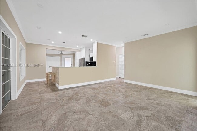 Photo - 818 NE 3rd St