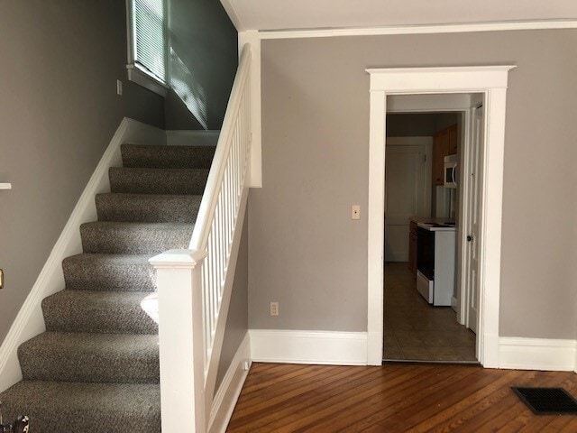 Photo - 909 N Governor St