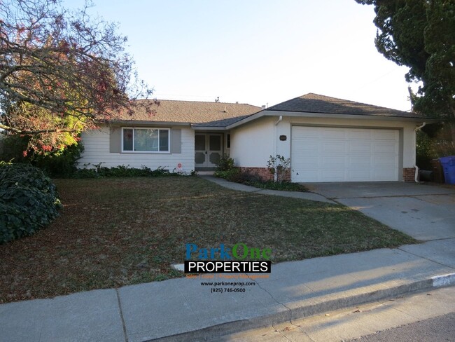 4 Bedroom home in El Sobrante Now Available! - 4 Bedroom home in El Sobrante Now Available!