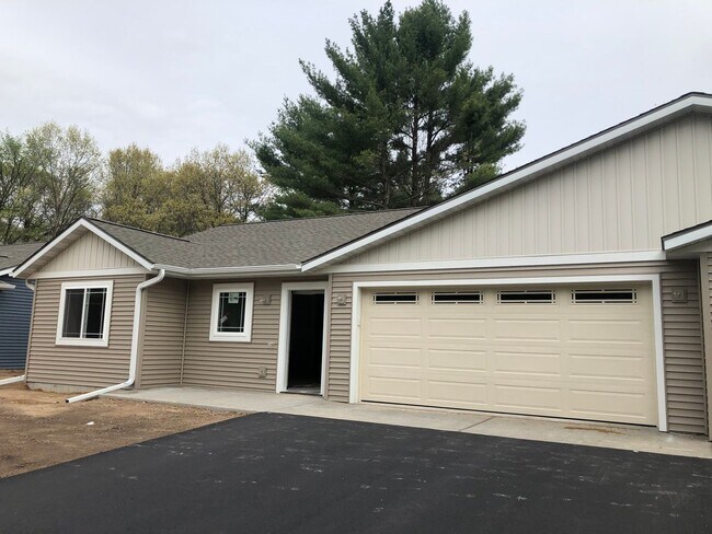 Photo - 122-124 Hickory Lane Unit 122