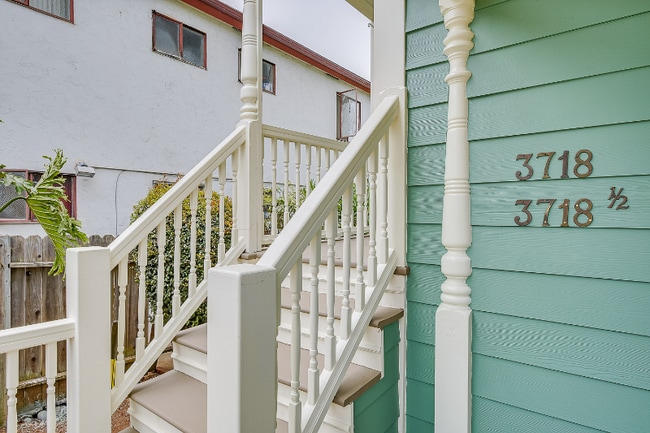 Photo - 3718-3726 First Ave. Unidad 3718