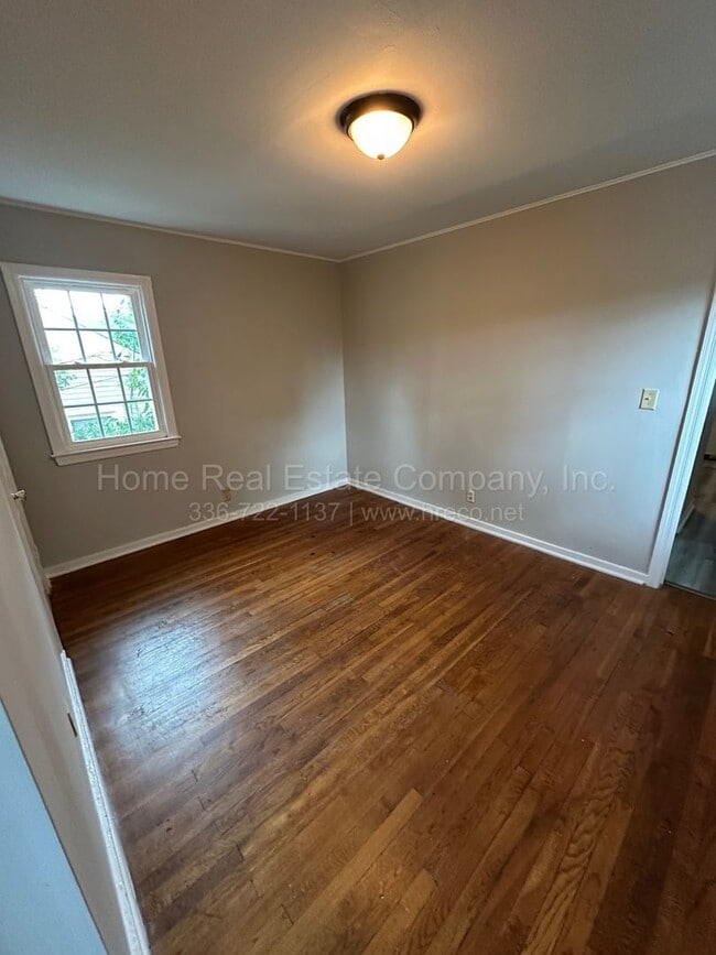 Photo - 1403 Underwood Ave