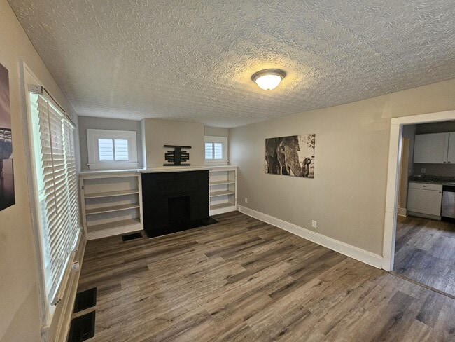 Photo - 241 Brehl Ave