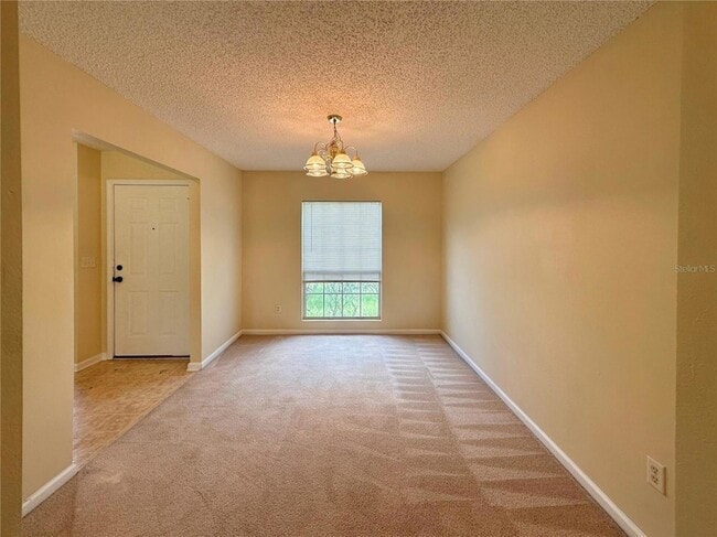 Photo - 89 Berkshire Ln
