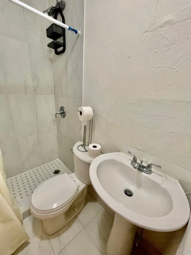 Photo - 30008 SW 159th Dr Unit For rent Studio 1200