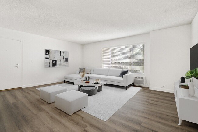 Bentley Avenue Apartments