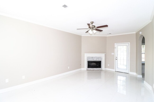 Photo - 2294 Purple Leaf Ln