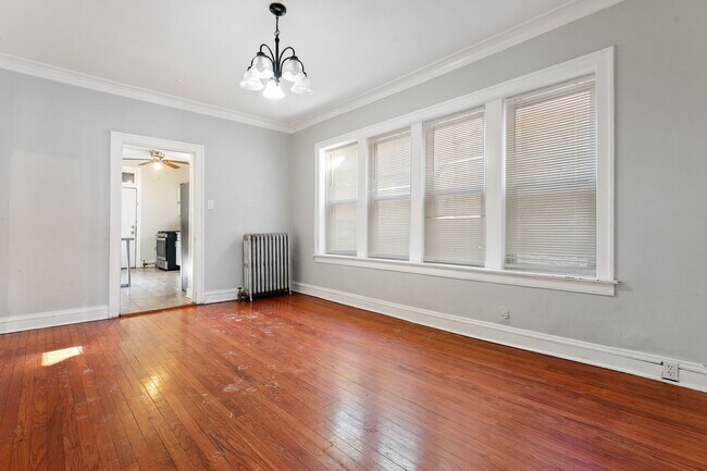 Photo - 7819 S Cornell Ave