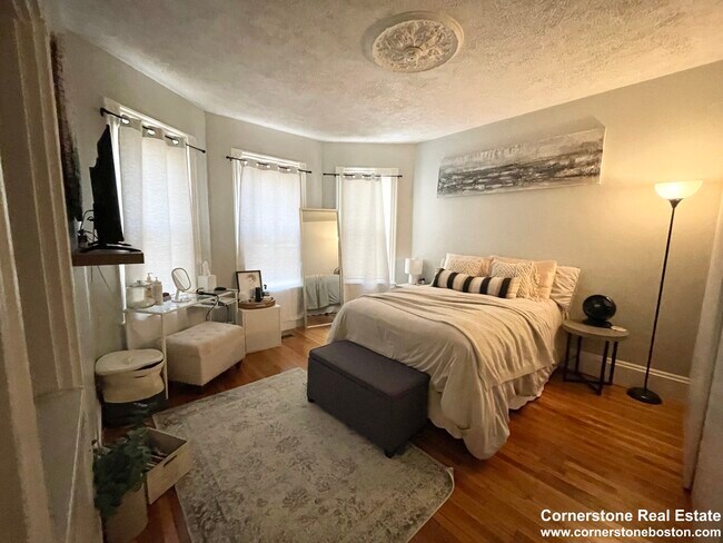 Photo - 24 Pond St Unit 4