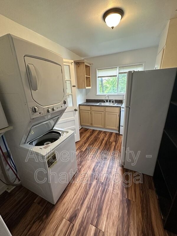 Photo - 14 Hemlock Cir
