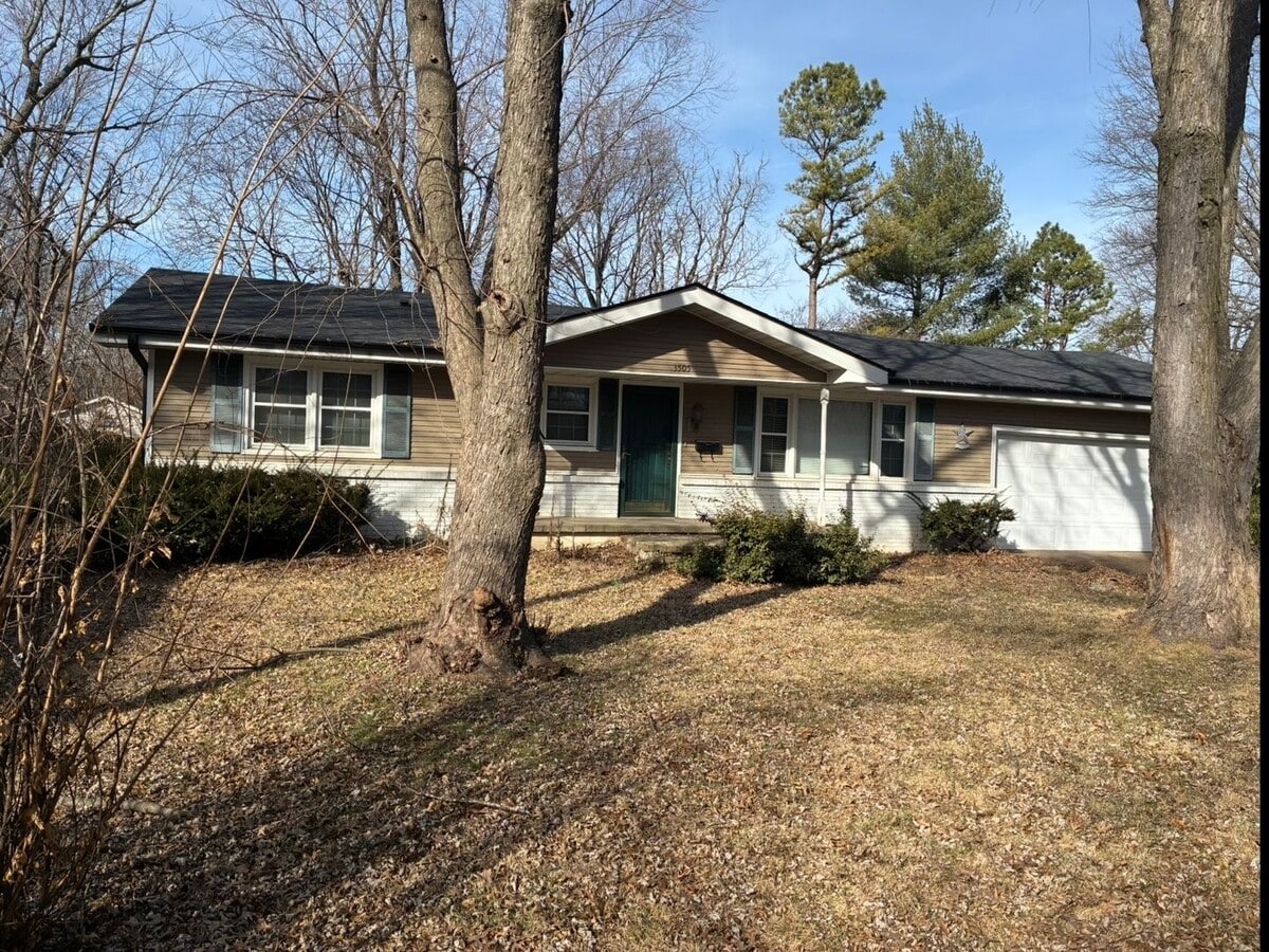 Photo - Very spacious 4 bedroom, 2 bath home in Kickapoo Schools! This will go fast!