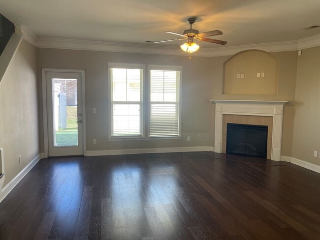 Photo - Just painted! Gated Community w/ Pool & Gym