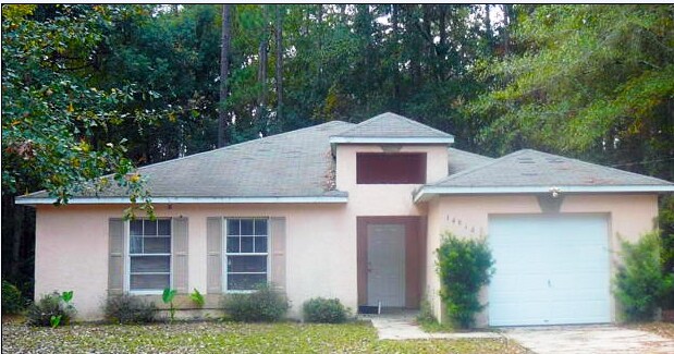 Country Club Woods - Country Club Woods