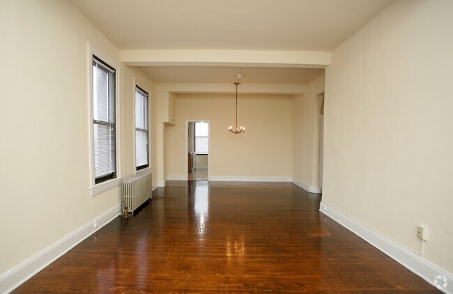 Photo - The Preston Apartments