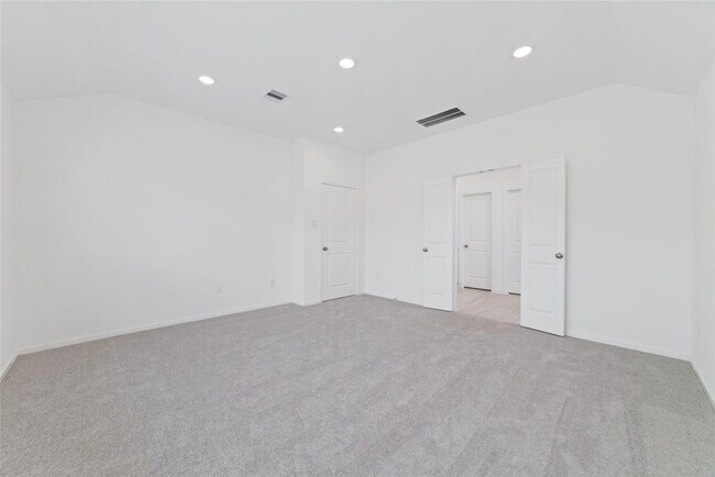 Building Photo - 3056 Harrier Dr