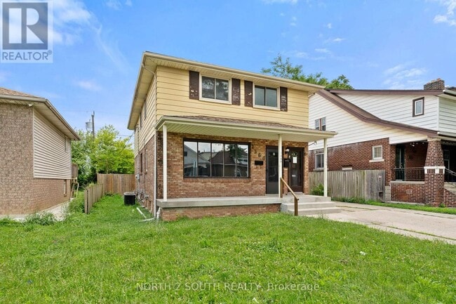Photo - 1360 Goyeau St