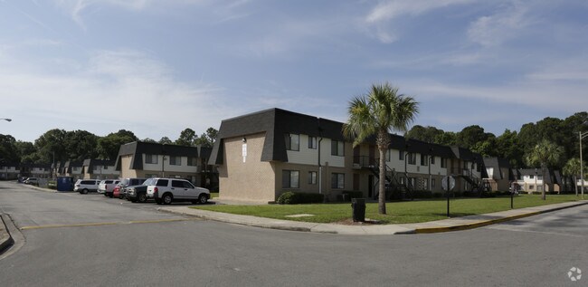 Photo - Sable Palms Apartments