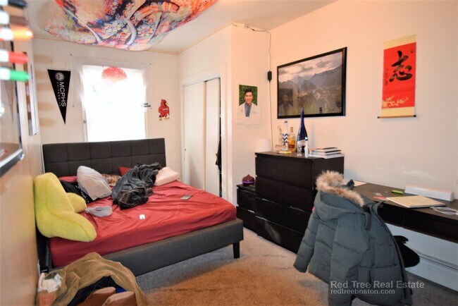 Photo - 1576 Tremont St Unit 2