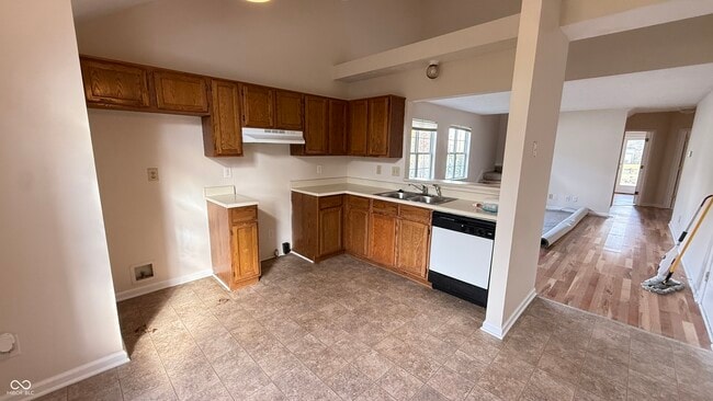 Photo - 2119 Galaxy Dr