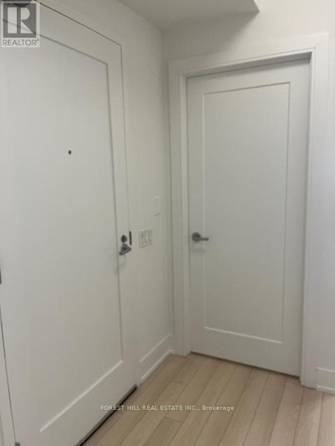 Photo - 310 Tweedsmuir Ave