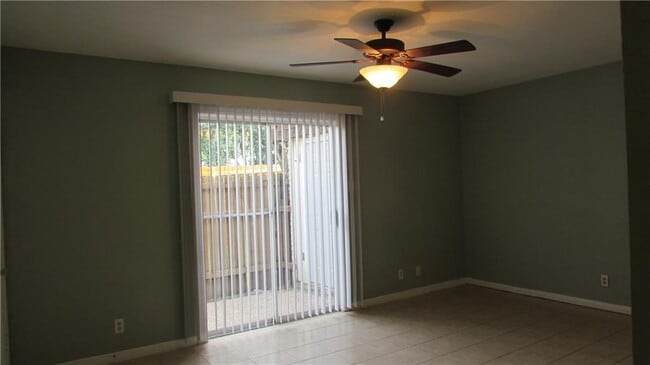 Photo - 2208 Mission Hill Dr