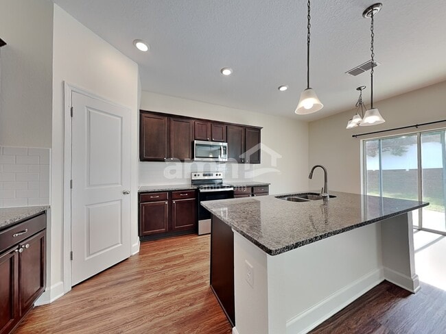 Photo - 1308 Bryce's Ct