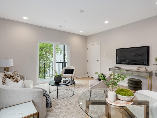 Photo - 1631 N Lawndale Ave