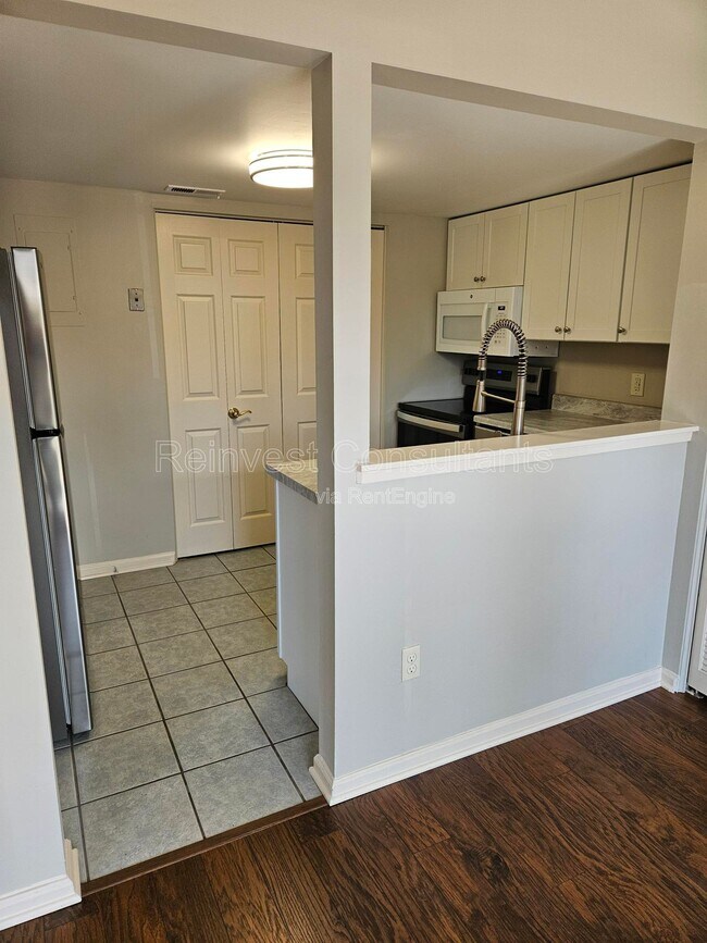51 Winchester Pl Unit C