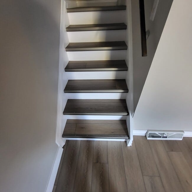 Photo - NEWLY RENOVATED 3BD IN HYDE PARK Unit 5