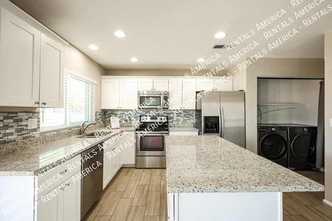Photo - 10627 S 44th St