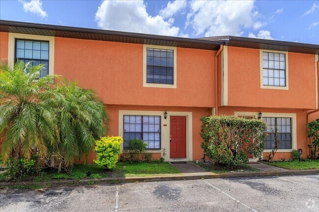 Building Photo - Winter Park 2 Bedroom Upgraded Condo