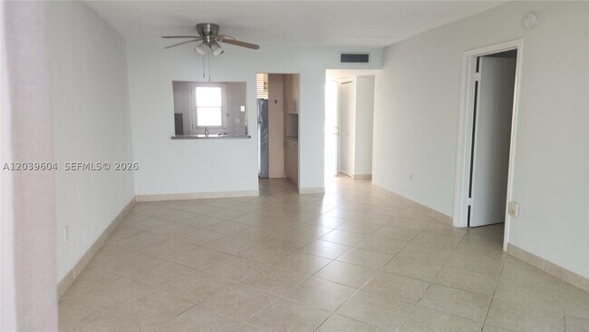 Photo - 2920 Point E Dr Unit N607