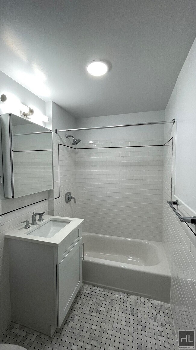 Photo - WEST 56 STREET Apartment Unit 4B1