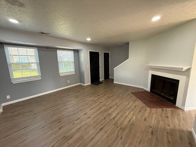 Photo - 1823 Worthington Run Dr