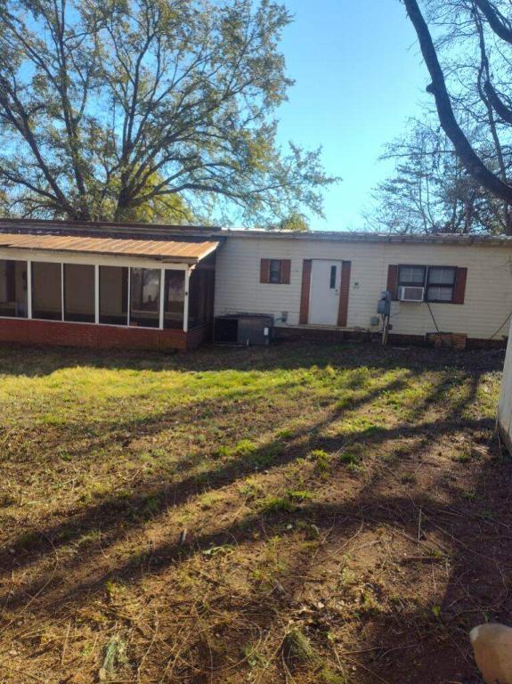 Photo - 12100 Lullingstone Rd