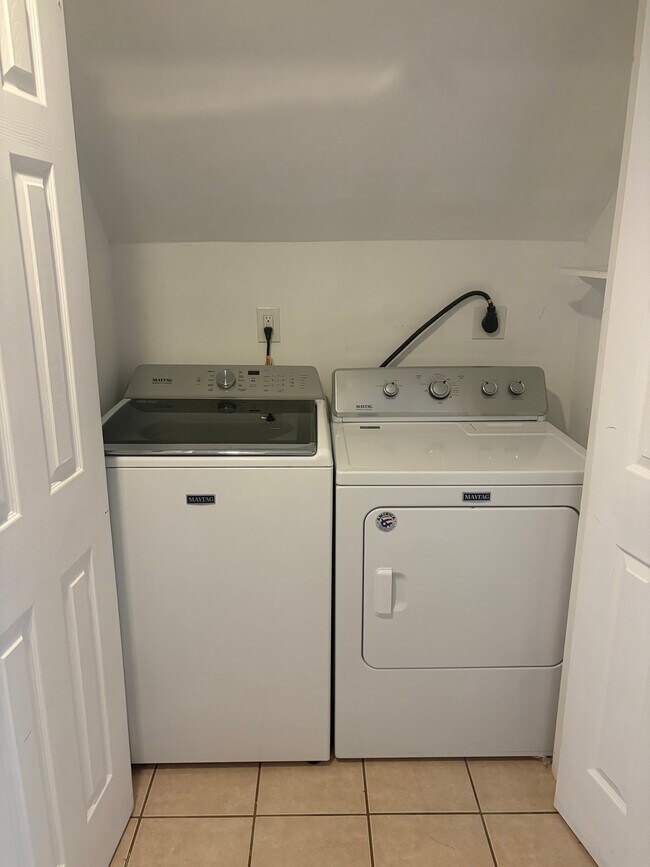 104 Gregory Island Rd